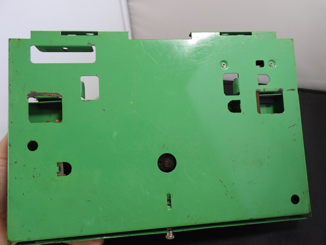 Lionel No. 3462P Milk Car Platform and Stockyard Parts Lot - 5