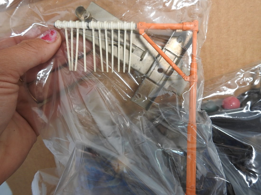 Lionel Wiring, Controls, Switches and Replacement Parts Lot - 7