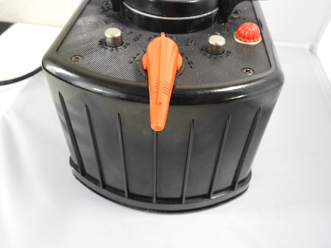 Lionel Type KW Trainmaster Transformer - 2