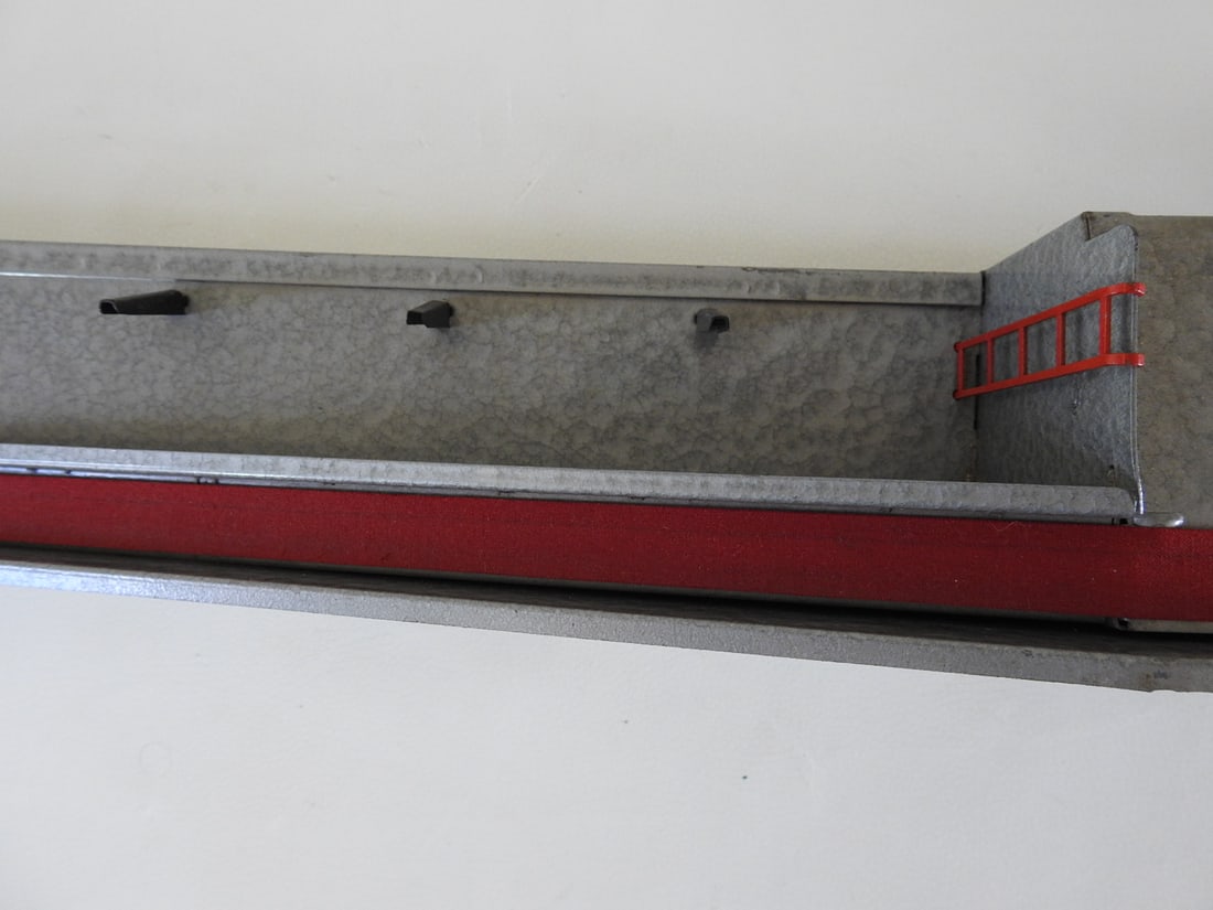 Lionel No. 364 Lumber Loader - 8