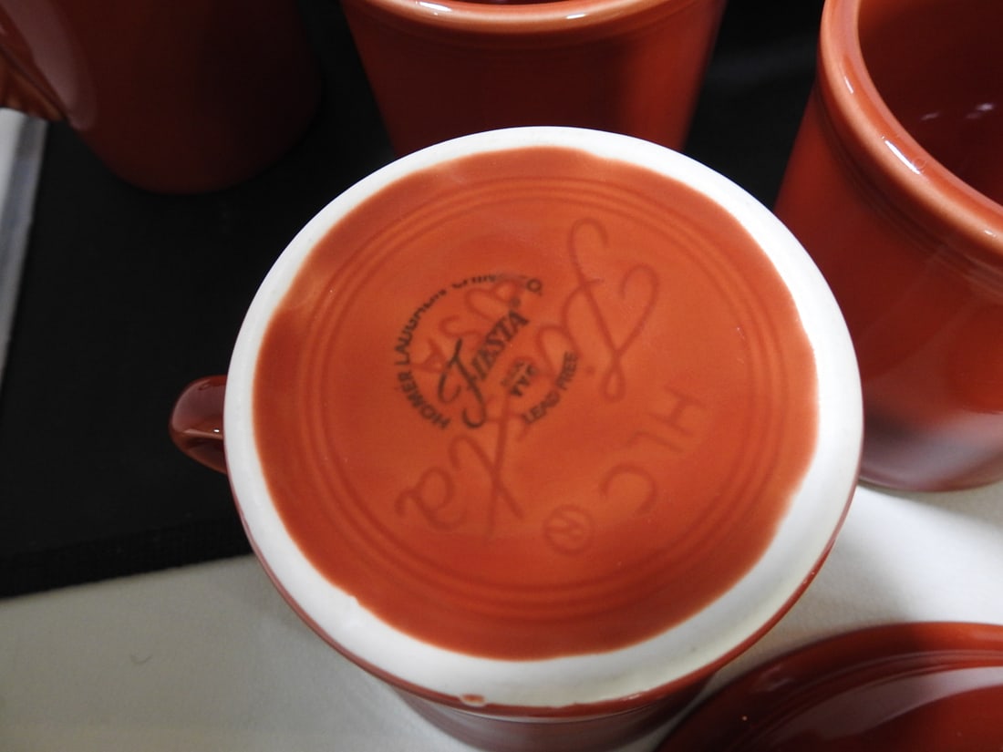 Fiestaware Orange Pottery Dinnerware Group, 18 Pieces - 5