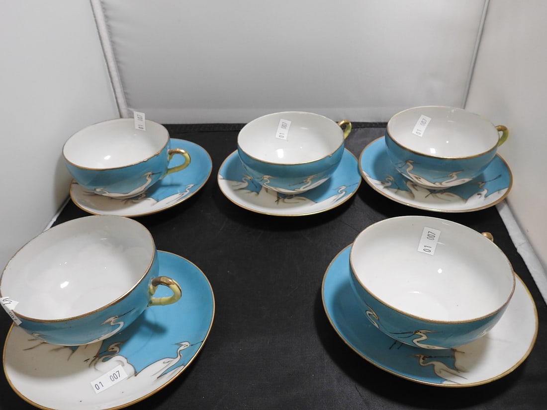 Made in Japan Porcelain Teacups and Saucers Set (1 of 6)