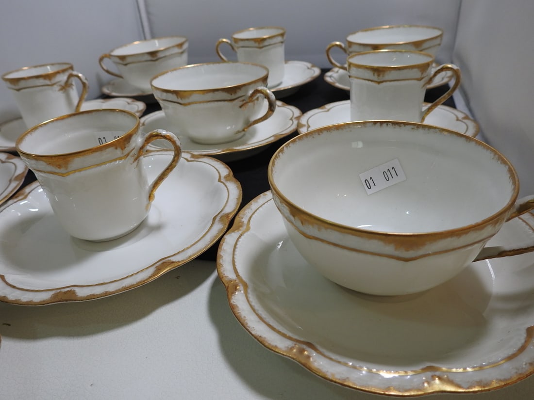 Haviland Limoges France Porcelain Tea and Chocolate Service, 20 Pieces - 2