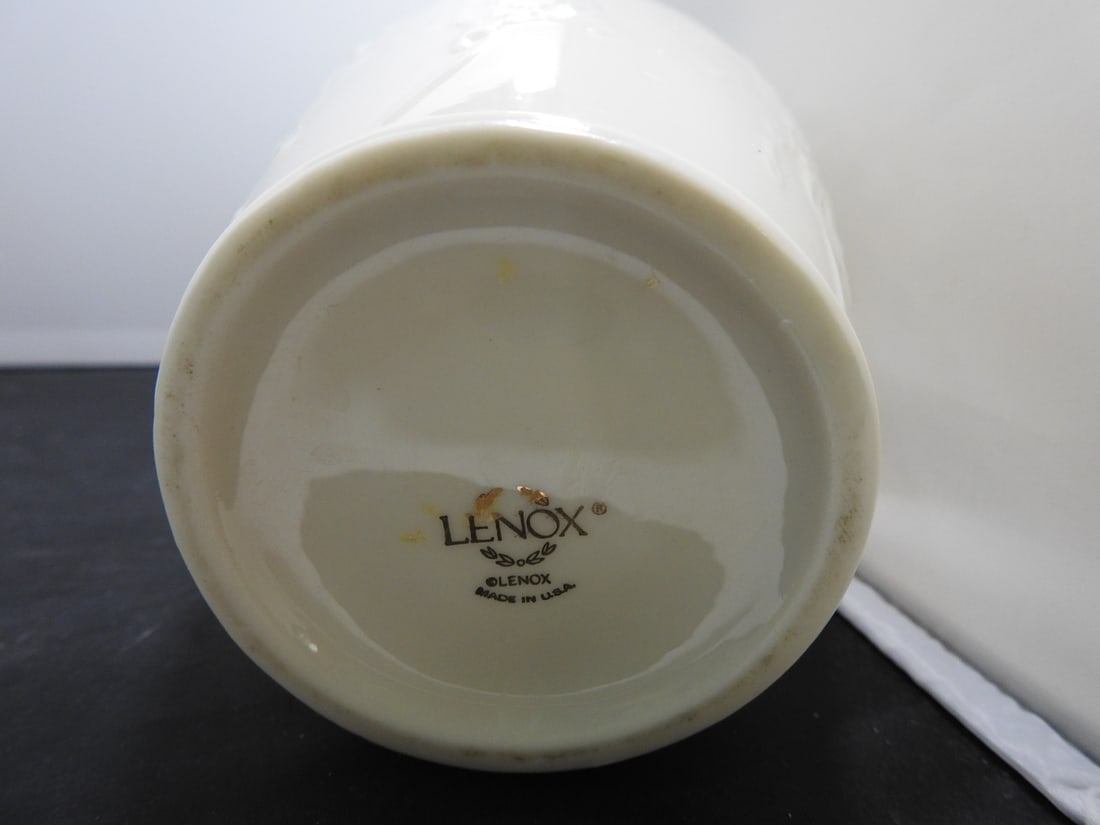 Lenox Fine Porcelain Floral Relief Vase - 6