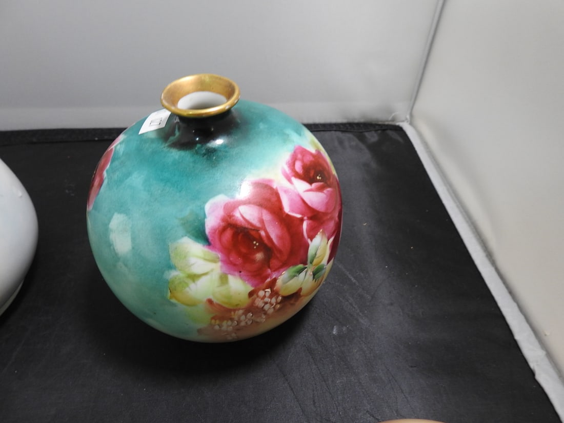 Vintage Hand-Painted Ceramic Decorative Lot - 3