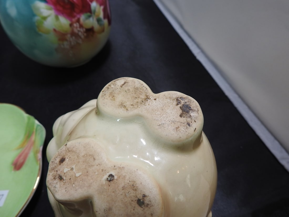 Vintage Hand-Painted Ceramic Decorative Lot - 6