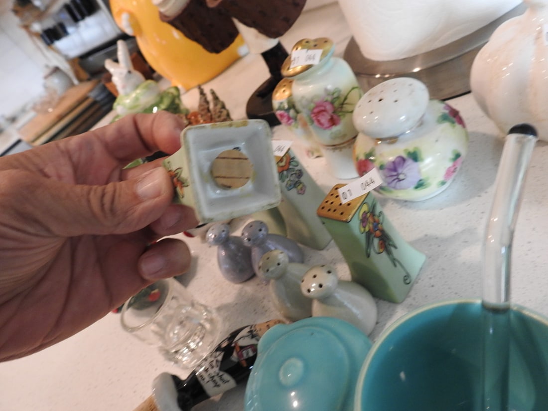 Vintage Salt & Pepper Shakers and Seasonal Decor Collection - 14