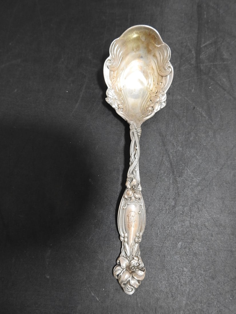 International Silver Frontenac Sterling Silver Berry Spoon - 2