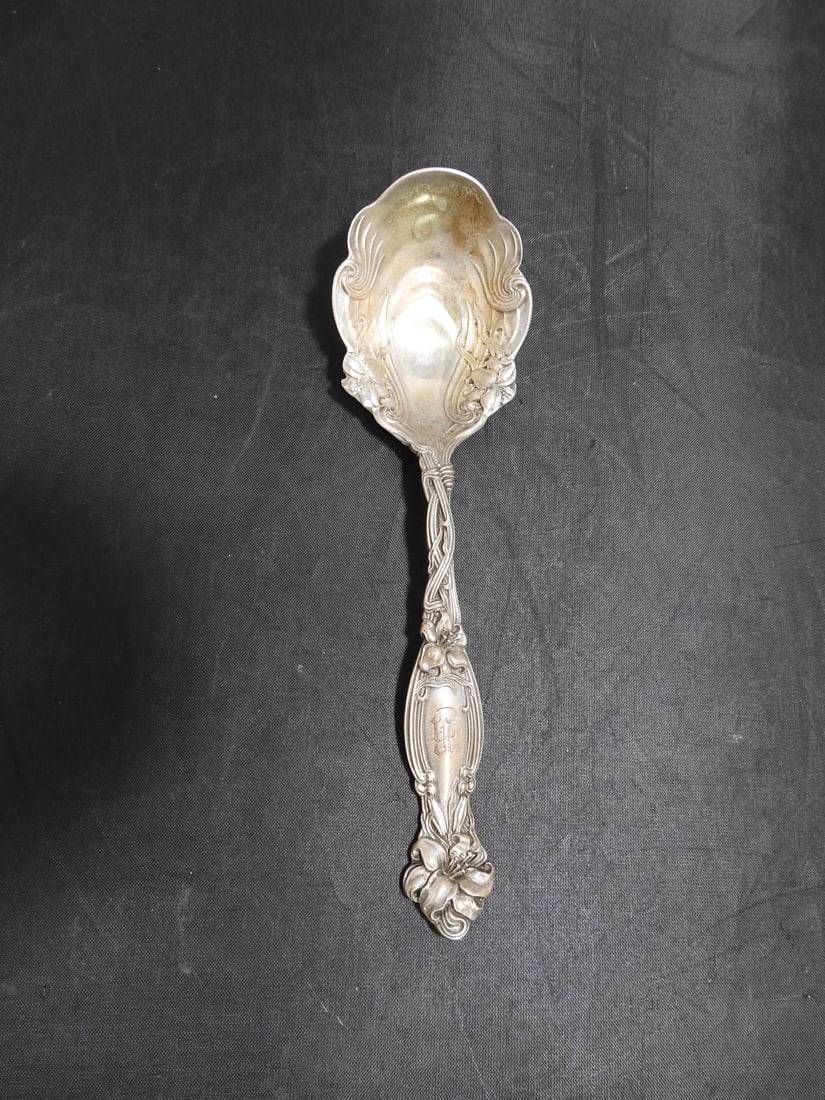 International Silver Frontenac Sterling Silver Berry Spoon - 3