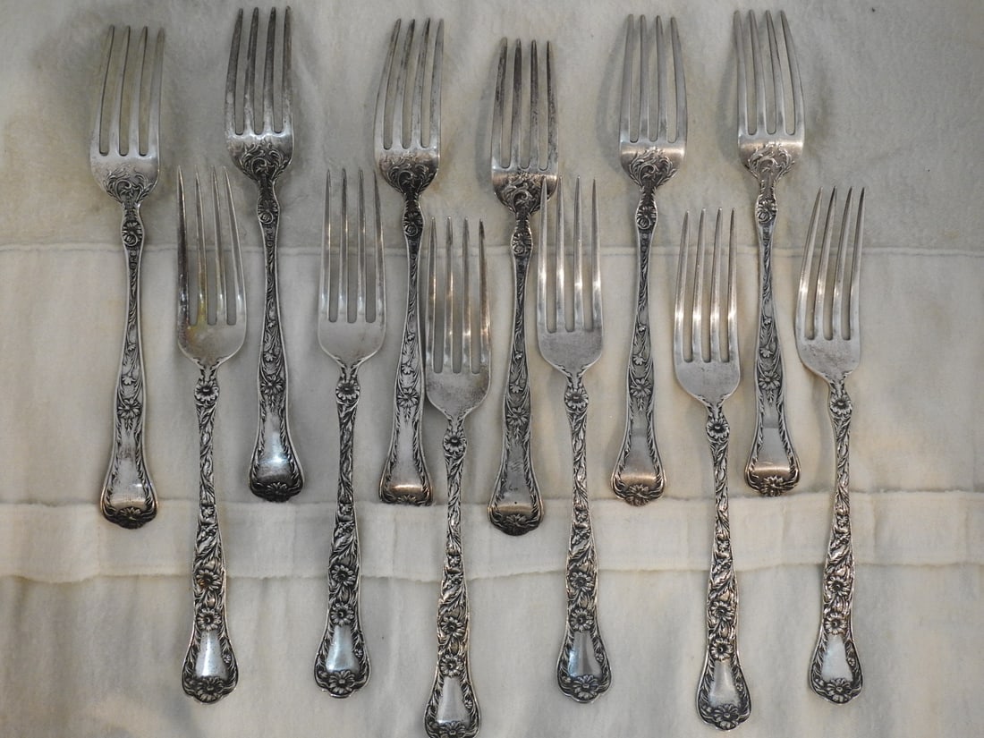 12-Piece Gorham Marguerite Sterling Silver Fork Set - 2