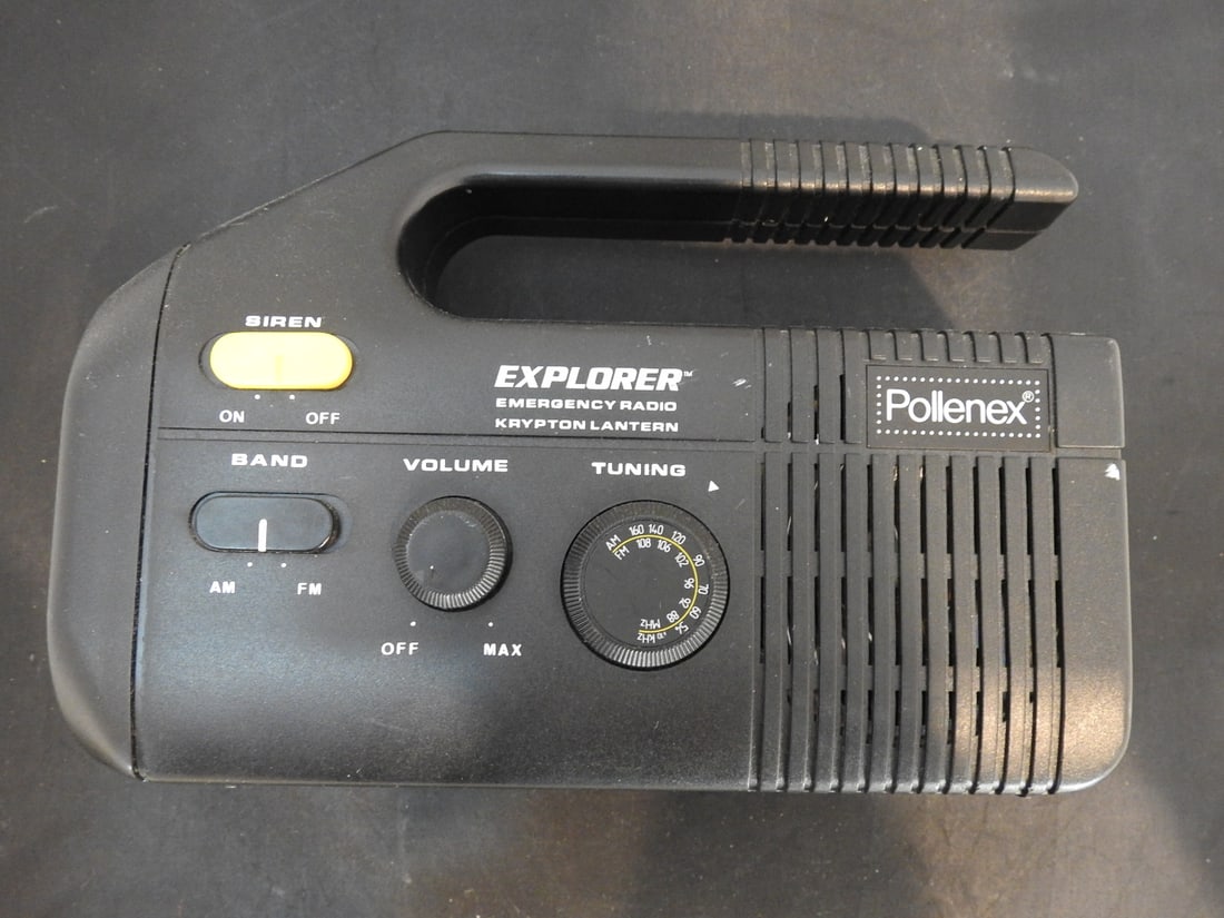 Pollenex Explorer Emergency Radio and Krypton Lantern: Pollenex Explorer emergency radio and Krypton lantern. Battery not included. Approx. 6 x 8.25 x 5.5 in.