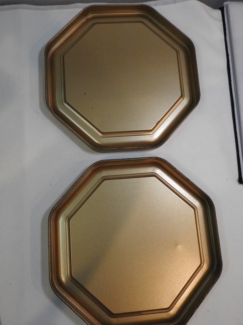 Two Vintage Wall Decor Pieces - 4