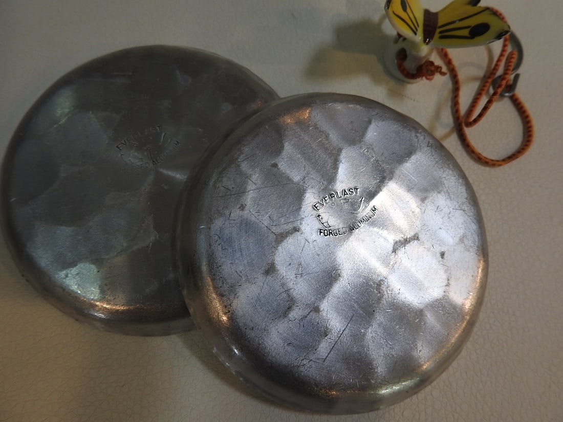 Assorted Vintage Small Decorative Items - 3