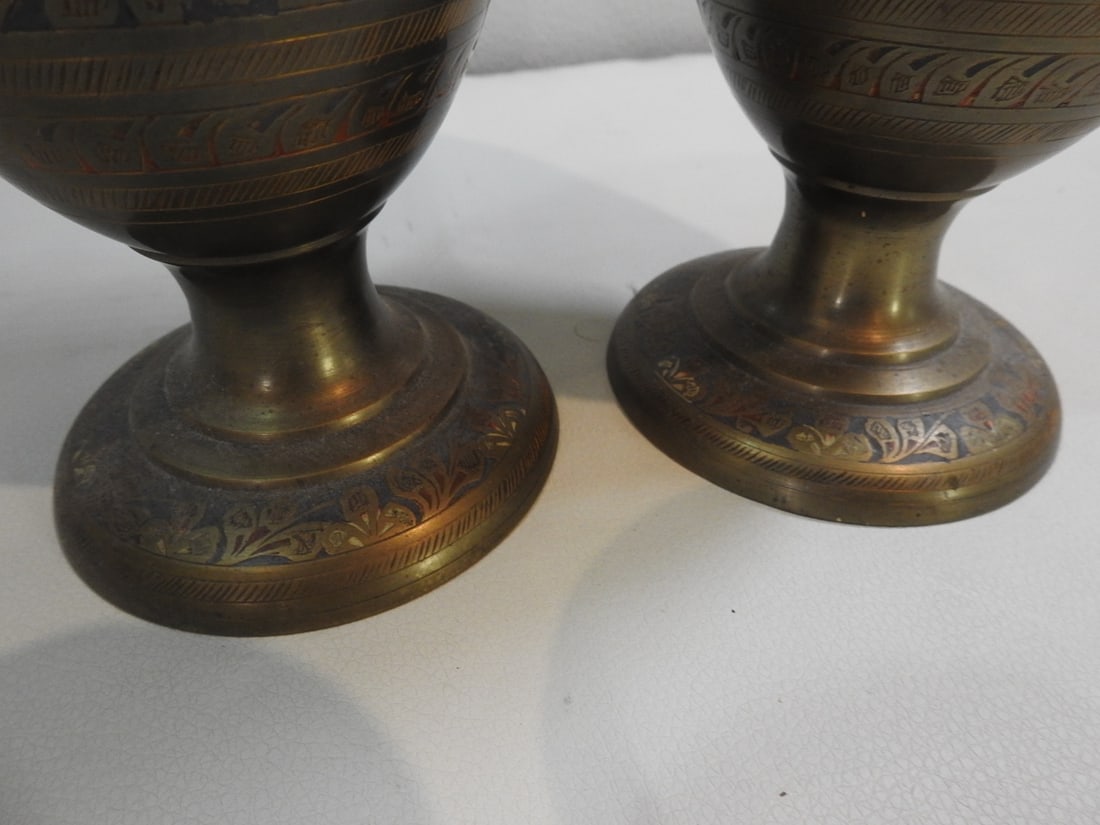 Pair of Indian Enamel Vases - 4