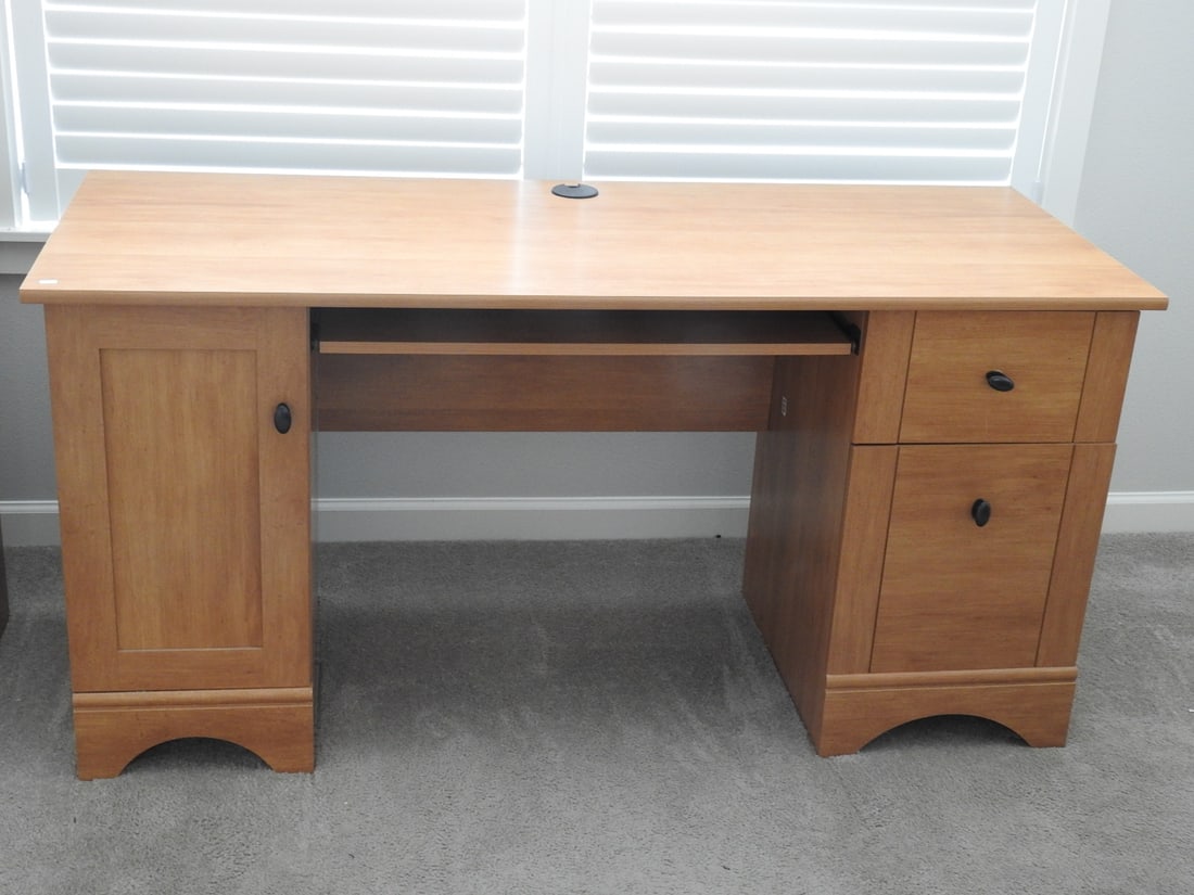 Particle Board Office Desk: Office desk constructed of particle board with practical work surface. Approx. 28.5 x 59.5 x 23.5 in.