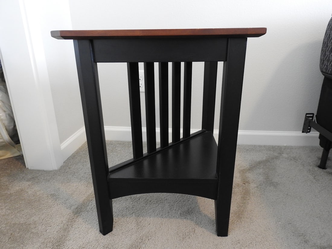 Pair of Ethan Allen Craftsman Shaker Style Corner Tables - 10