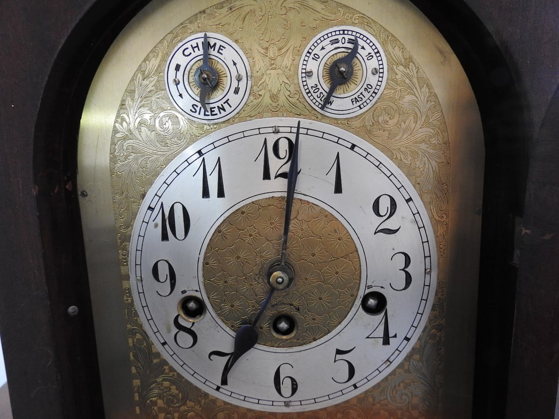 Antique Junghans Mahogany Mantel Clock with Key - 2