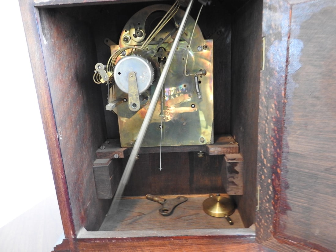 Antique Junghans Mahogany Mantel Clock with Key - 4