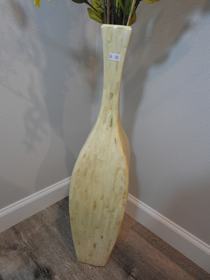 Silk Floral Arrangement in Mother-of-Pearl Inlaid Ceramic Vase - 2