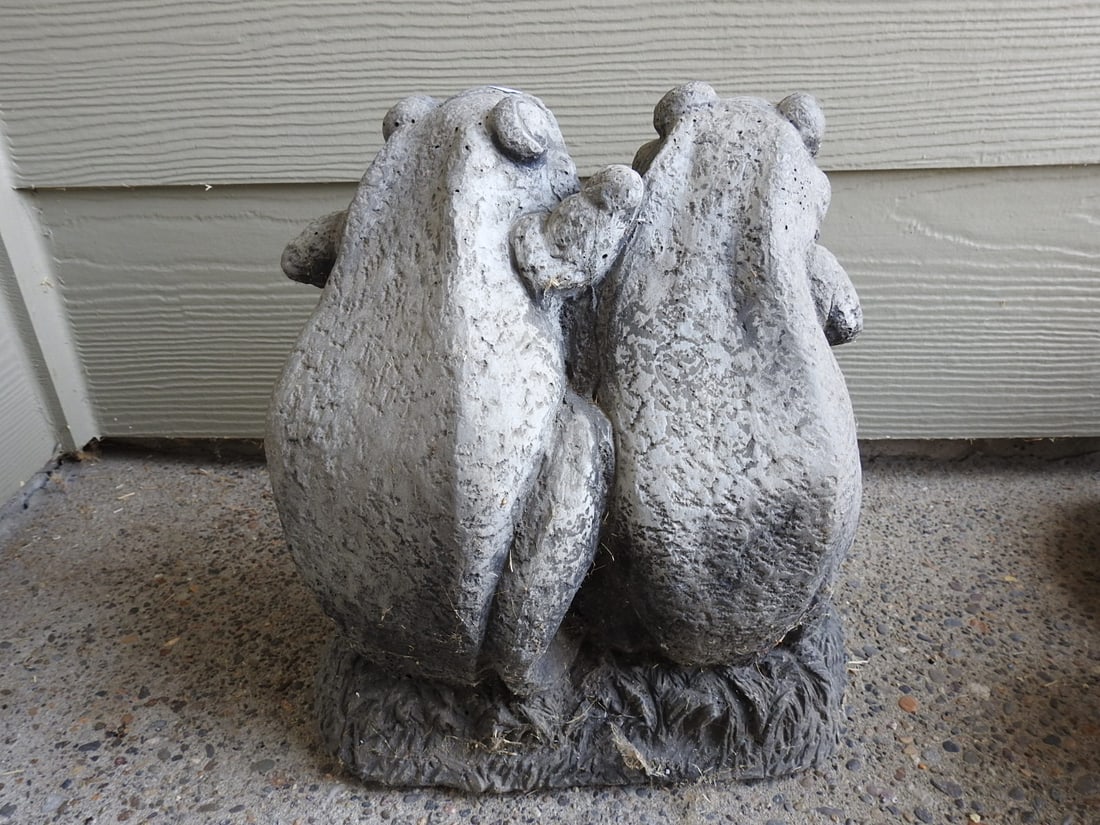 Welcome Frog Garden Statue - 5