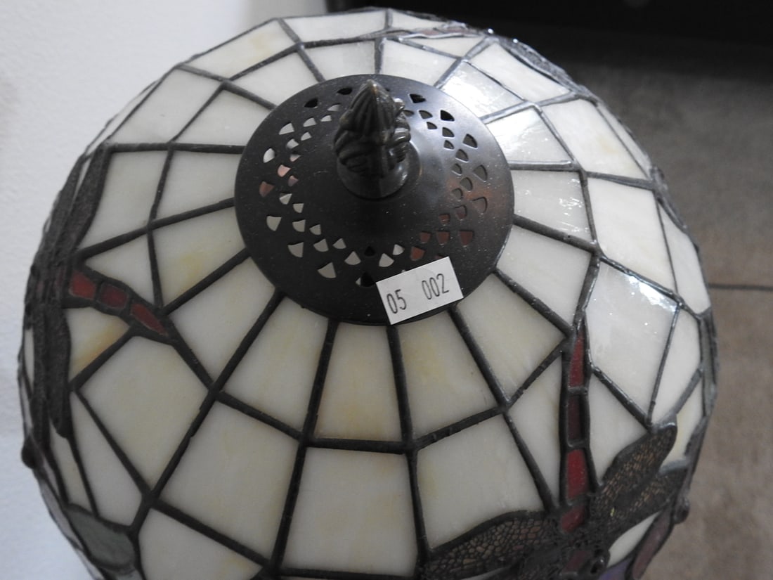 Vintage Tiffany Style Stained Glass Table Lamp - 4