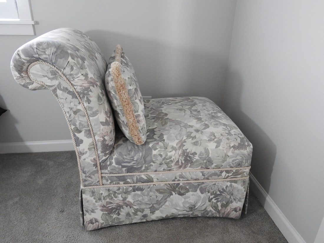 Sleeper Chair - 4
