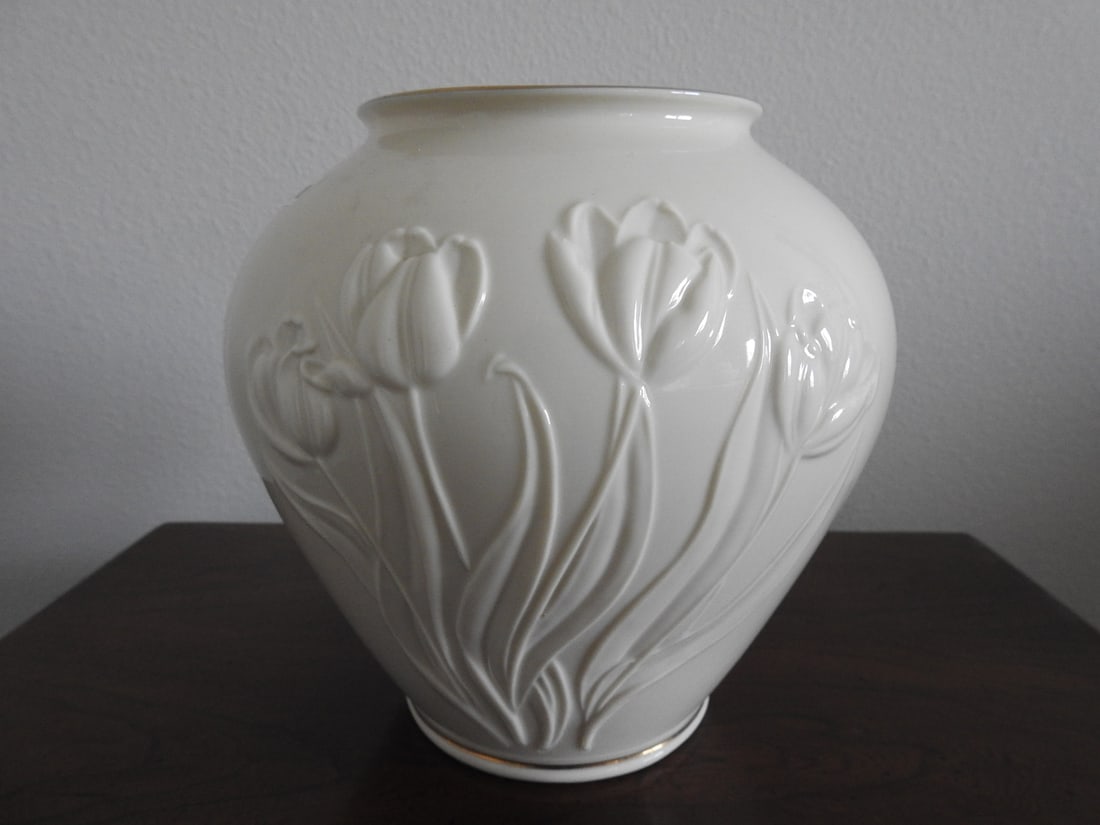 Lenox Fine Porcelain Vase - 2