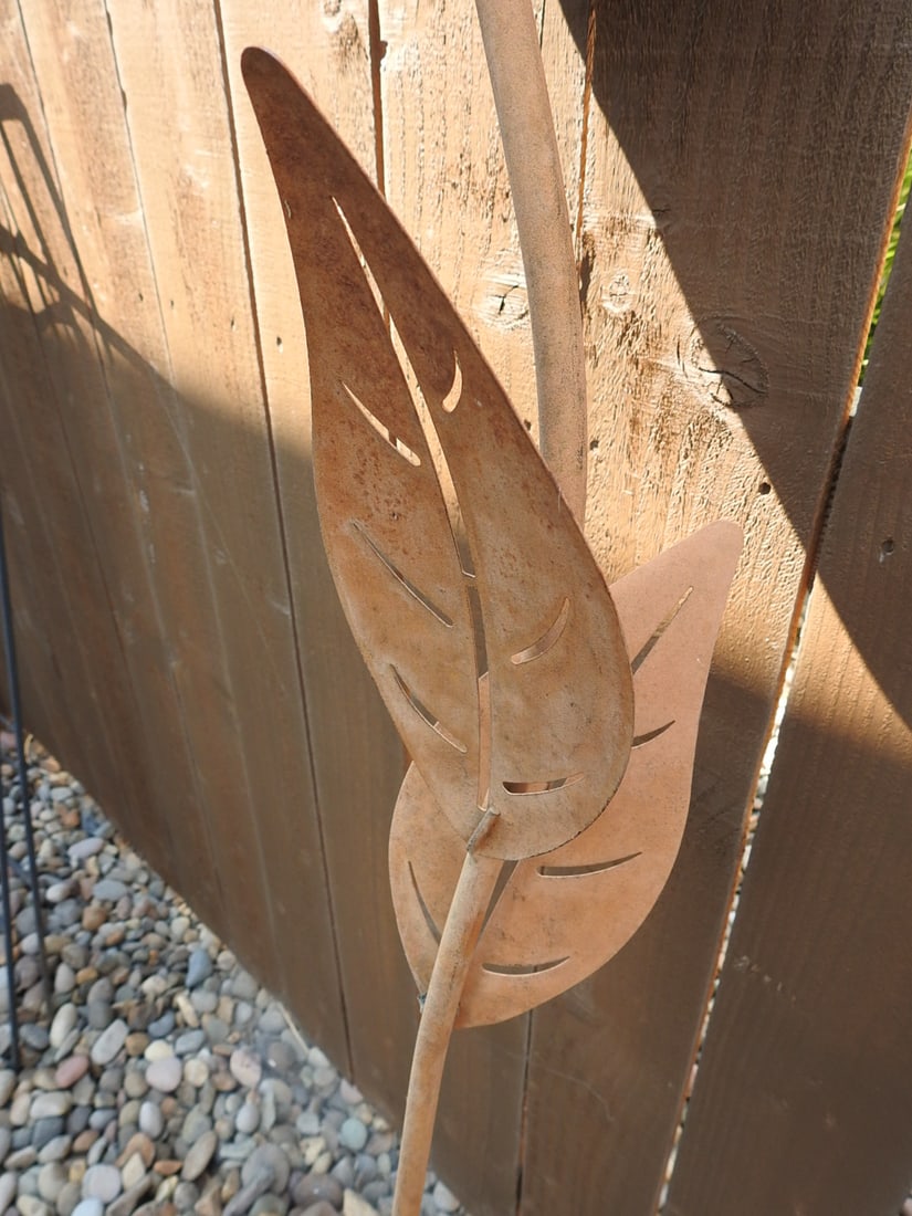 Large Metal Garden Flower Stake Sculpture - 6