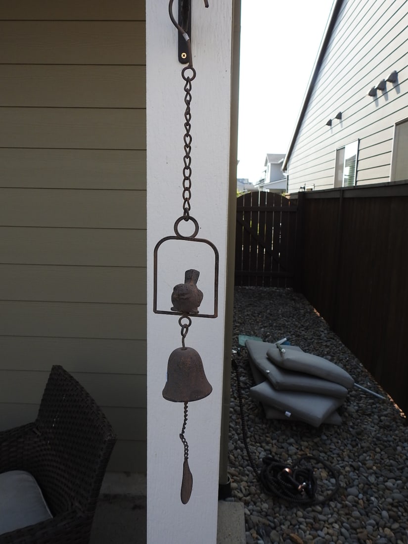 Rustic Bird and Bell Metal Wind Chime (1 of 4)