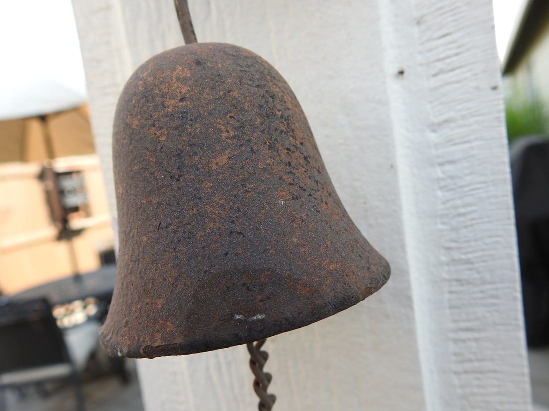 Rustic Bird and Bell Metal Wind Chime - 3