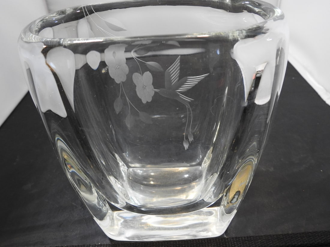 Fine Etched Lead Crystal Vase - 2