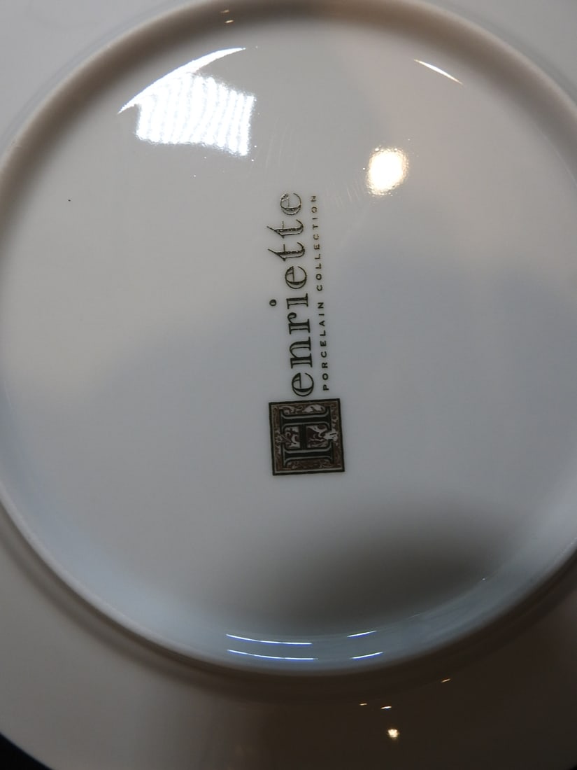 Henrietta Made in Germany Rooster Dessert Plates - 8