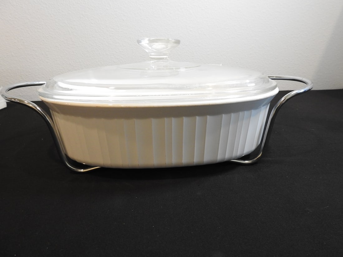 CorningWare French White Oblong Casserole with Cradle (1 of 4)