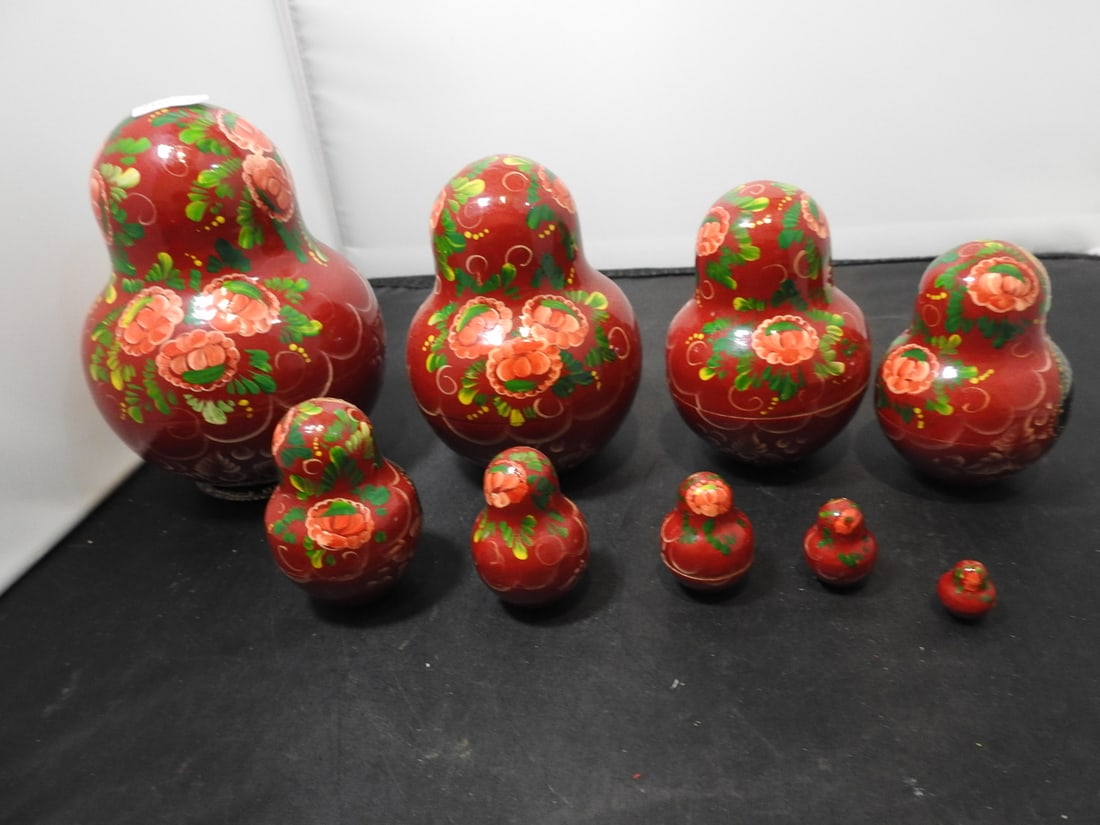 Vintage Hand-Painted Russian Nesting Dolls - 4