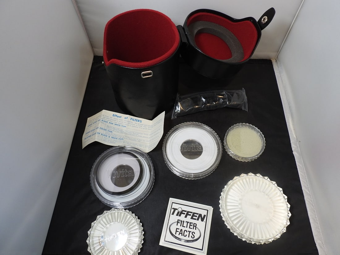 Vintage Minolta Maxxum AF Reflex 500mm Lens and Case (1 of 5)