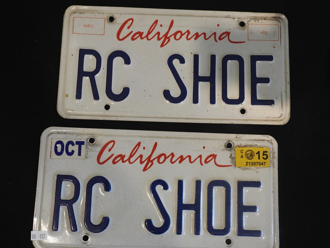 Seven-Piece Vintage License Plate Lot - 3