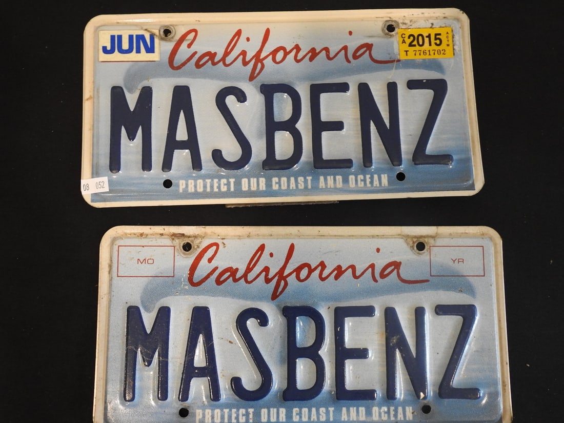 Seven-Piece Vintage License Plate Lot - 4