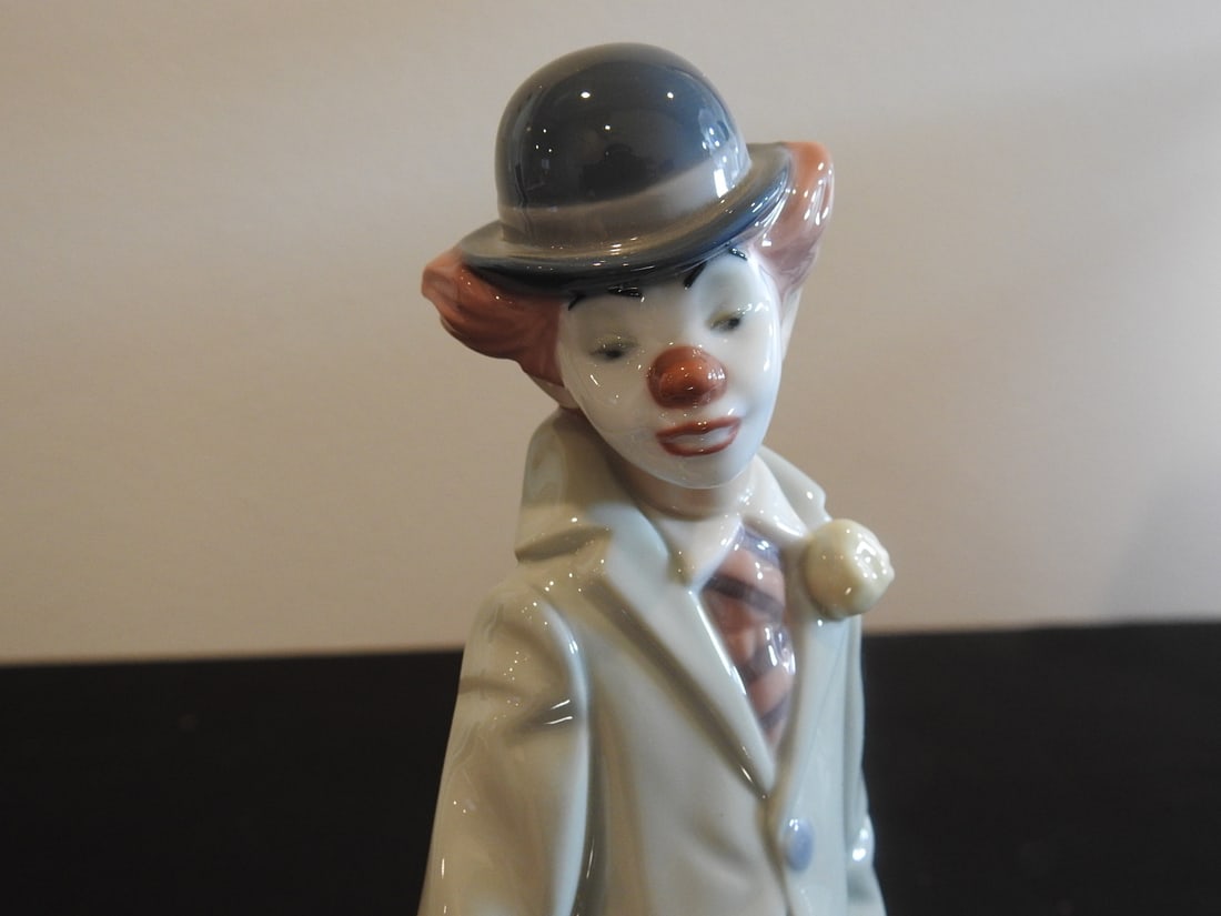 Lladro Clown Figurine - 2