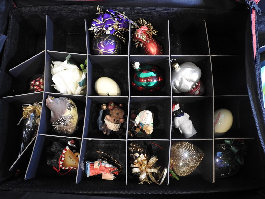 Vintage and New German Glass Christmas Ornaments: Vintage and new German glass Christmas ornaments with some resin pieces, measured as packed. Approx. 7.5 x 15 x 21 in.