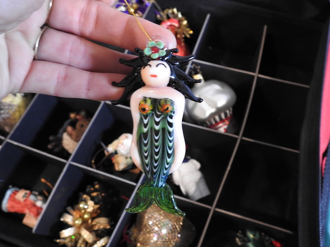 Vintage and New German Glass Christmas Ornaments - 7
