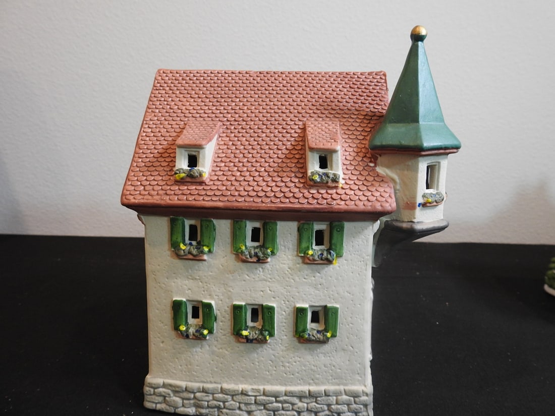 Two Vintage Hand-Painted Porcelain Village Buildings - 3