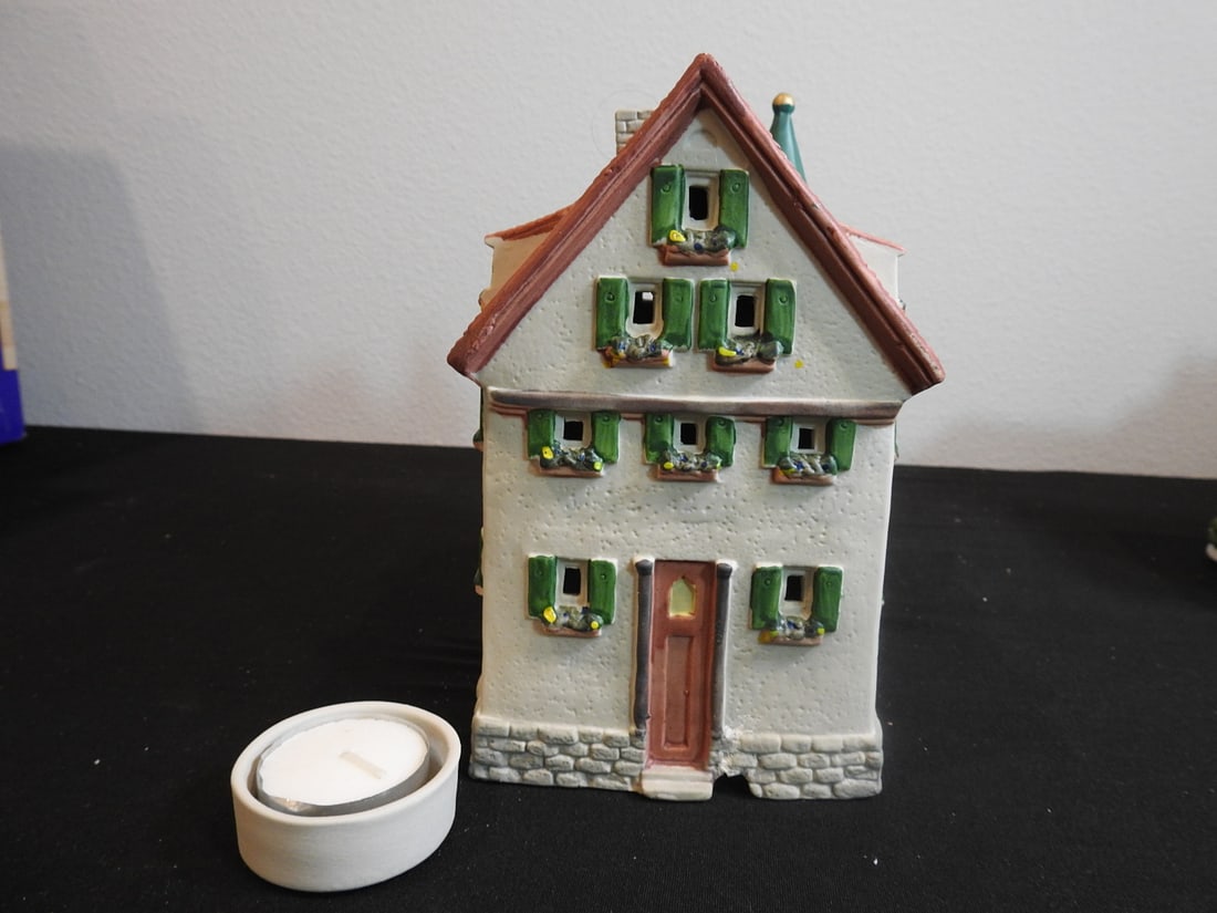 Two Vintage Hand-Painted Porcelain Village Buildings - 4