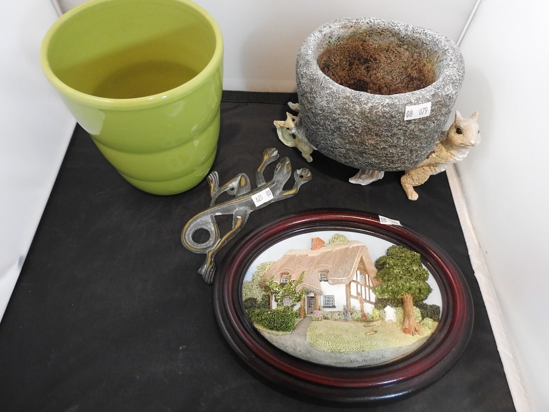Whimsical Home Decor Collection with Metal Lizard: Collection of whimsical home decor items including metal lizard, planter, and decorative pieces, measured as packed. Approx. 6 x 12 x 12 in.