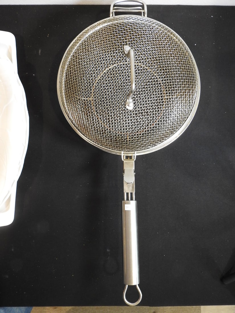 Quality Steel Deep Frying Basket: Quality steel deep frying basket, measured as packed. Approx. 9 x 26 x 14 in.