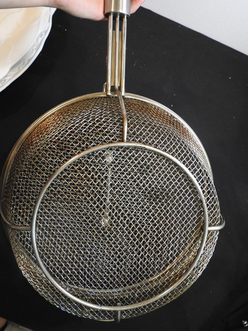 Quality Steel Deep Frying Basket - 3