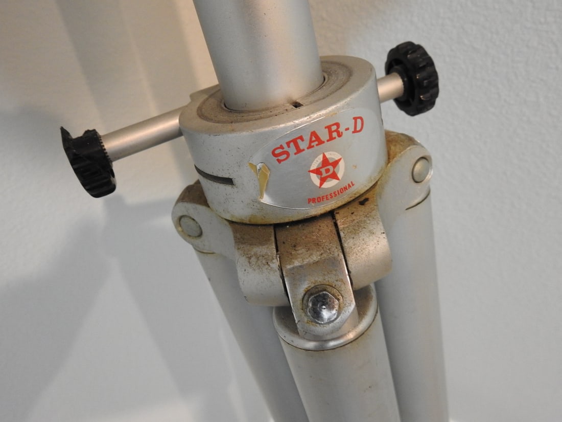 Star-D Large Tripod - 2