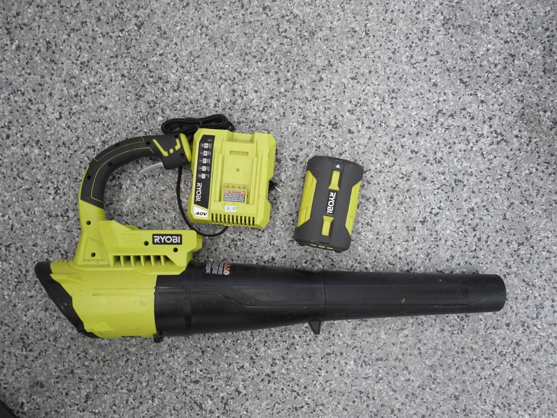 Ryobi One Plus 18V Electric Leaf Blower - 2
