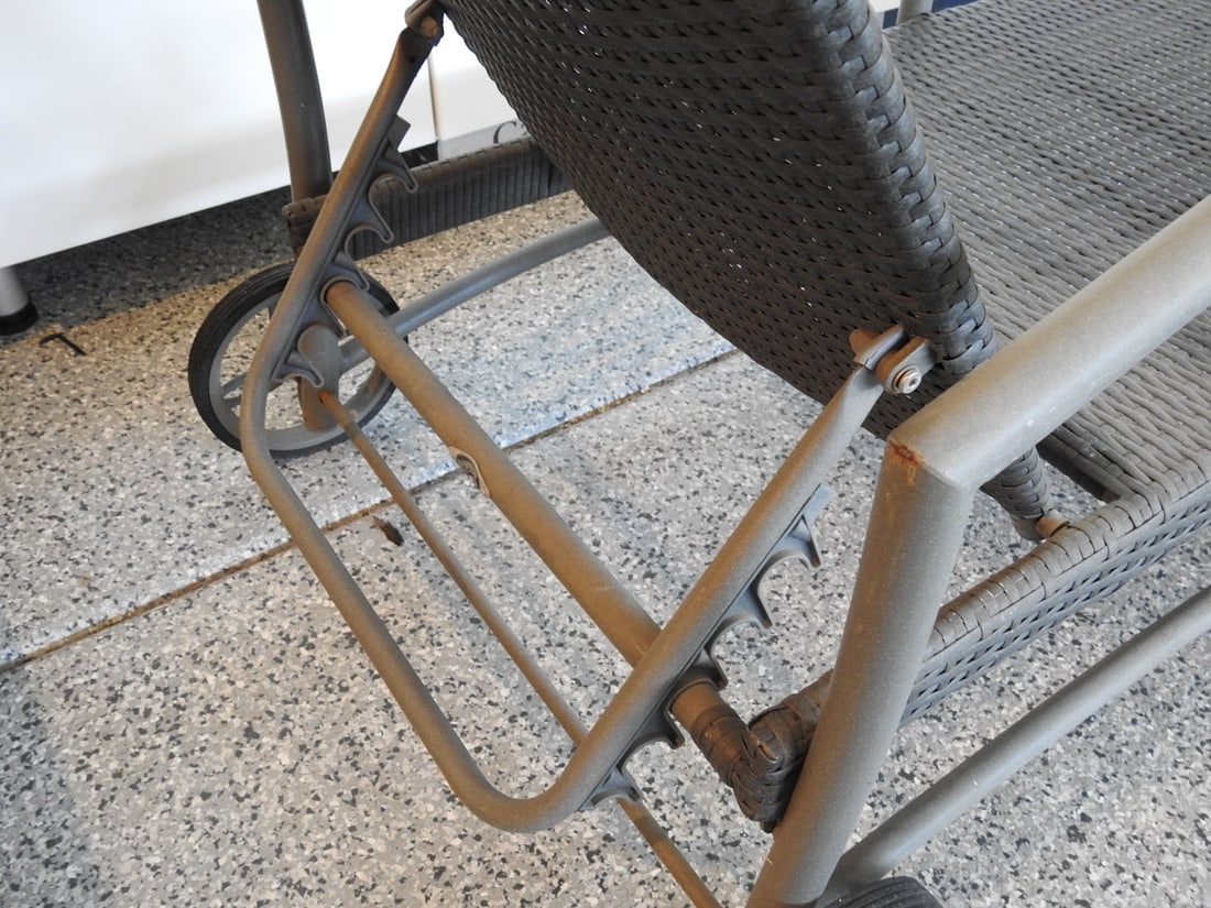 Faux Rattan Lounge Chair with Metal Frame - 2