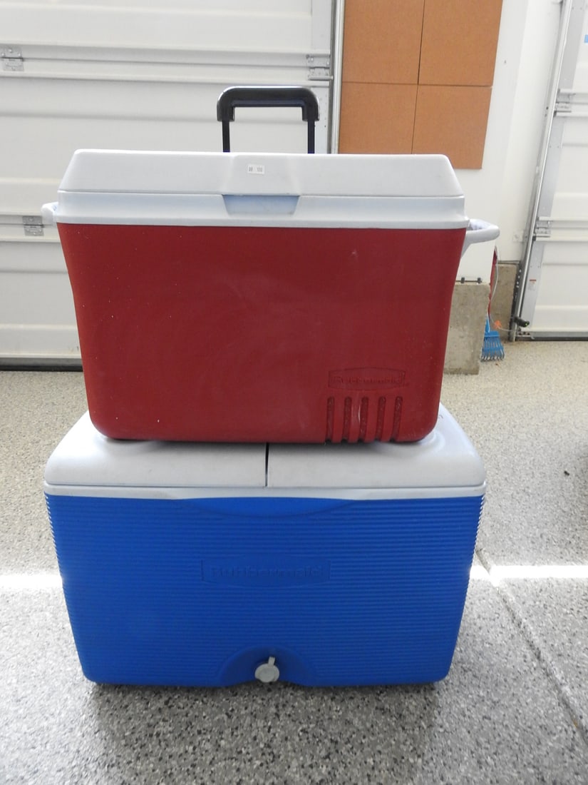 Red and Blue Mobile Coolers: Red and blue mobile coolers, measured as packed. Approx. 39 x 26 x 15 in.