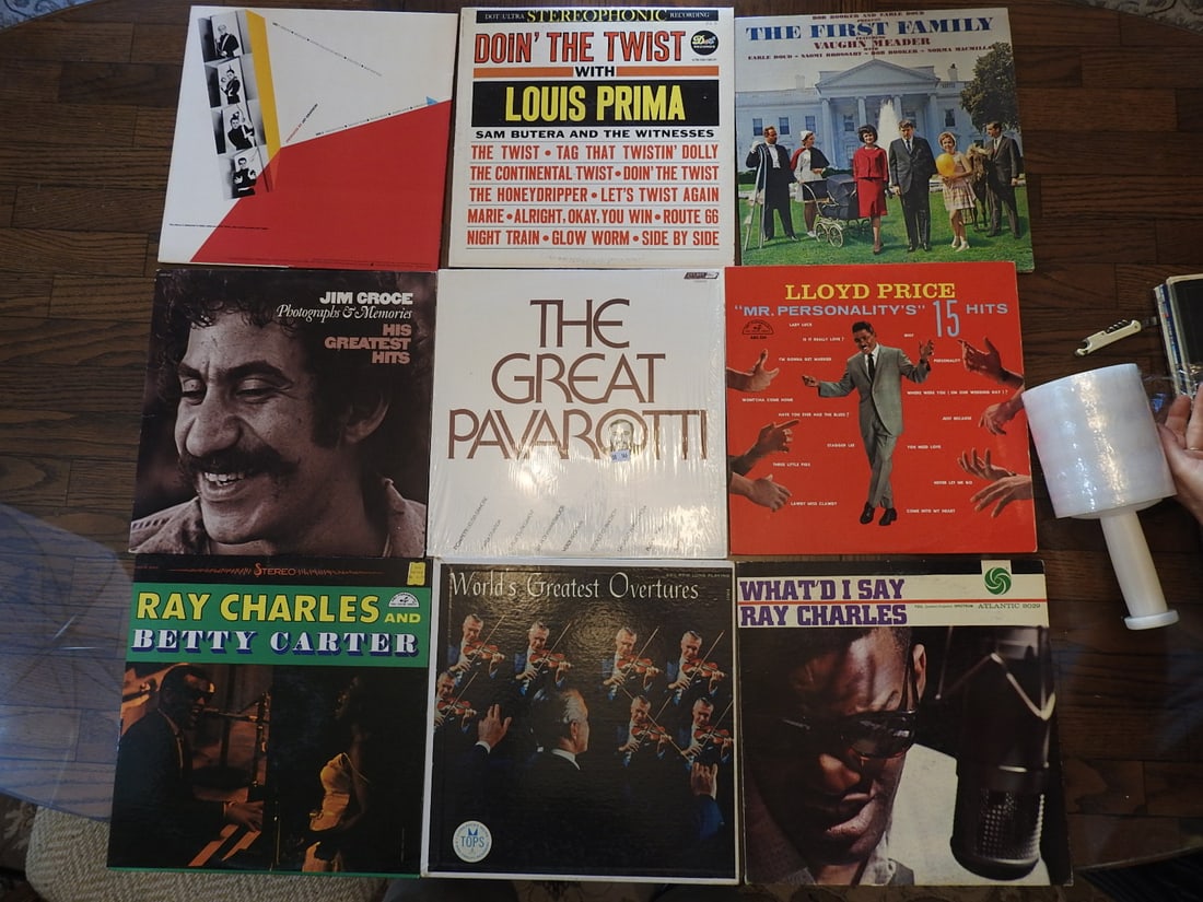 Lot of Nine Assorted Vinyl Records (1 of 1)
